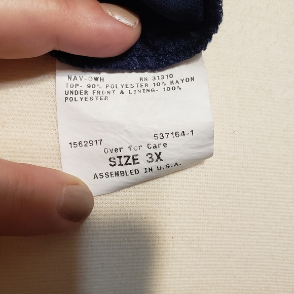 iZ Byer 3xl 3/4 sleeve lightweight top - Picture 7 of 8